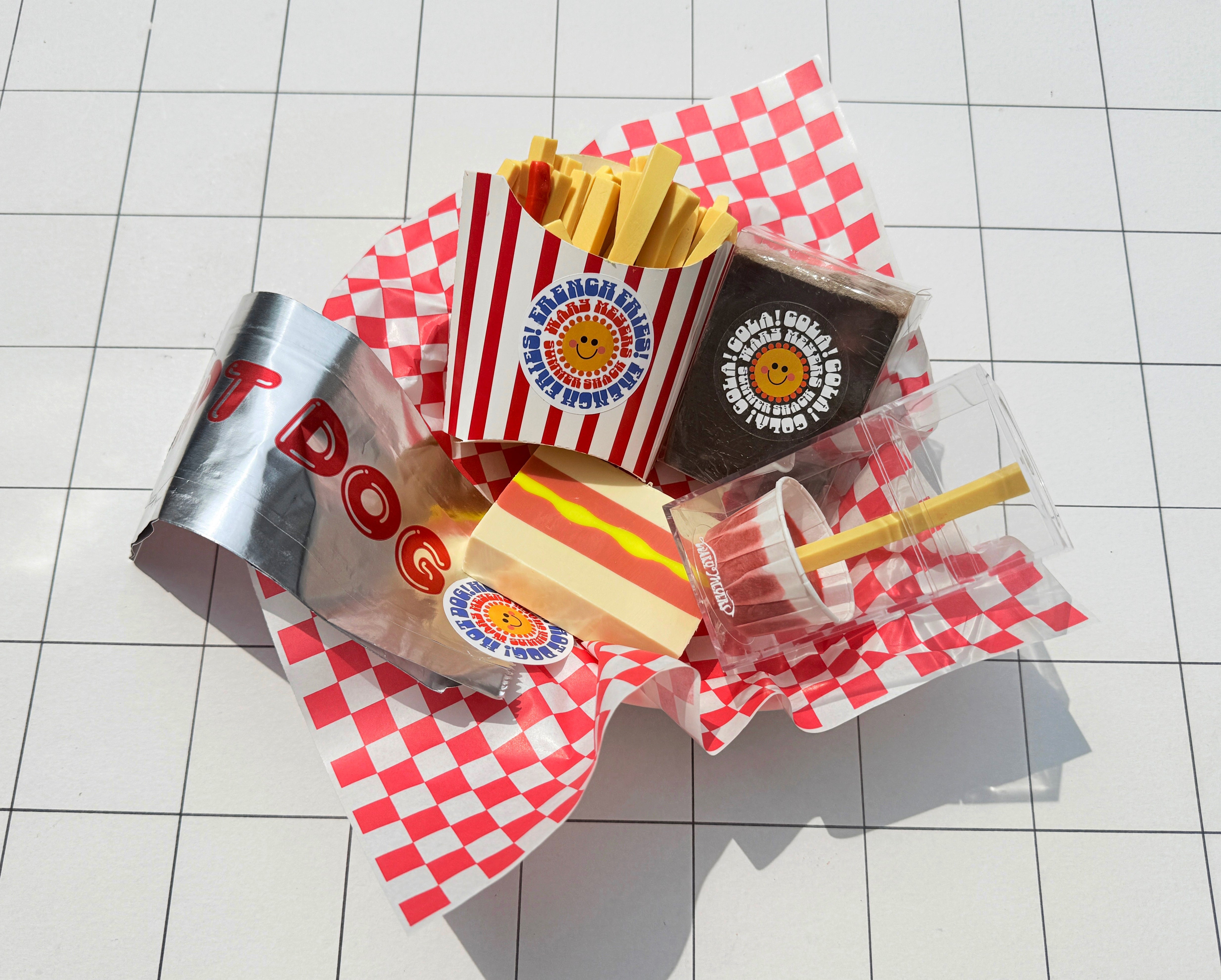 Summer Shack Soap Platter by Wary Meyers